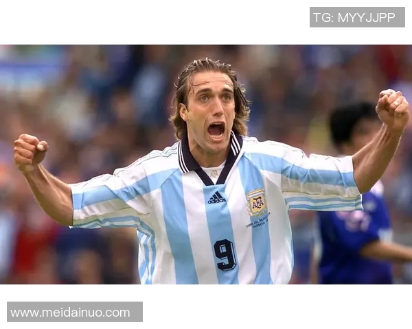 足球界最糊十大球星盘点 他们曾拥有辉煌却未能逆袭的职业生涯 足球界最糊十大球星盘点 他们曾拥有辉煌却未能逆袭的职业生涯