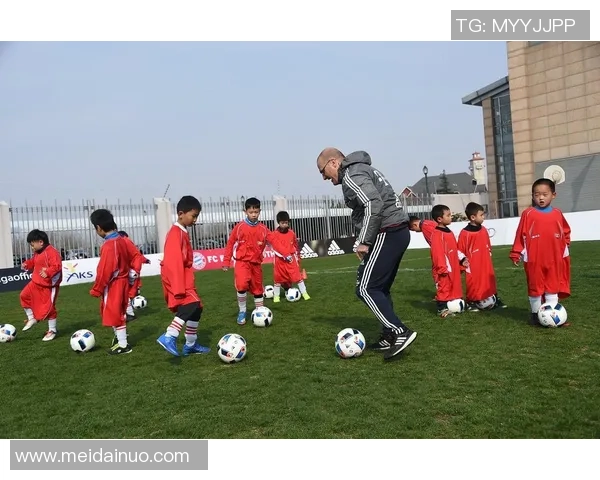 中国足球20号球星崛起记：从青训到国际赛场的精彩历程