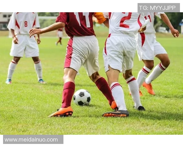 贵州足球之星:探索来自贵州的顶级足球天才与他们的成长历程